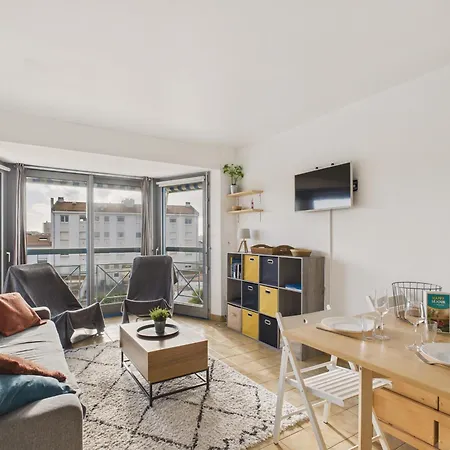 Pour 4, 700 M De La Grande Saint-Gilles-Croix-de-Vie