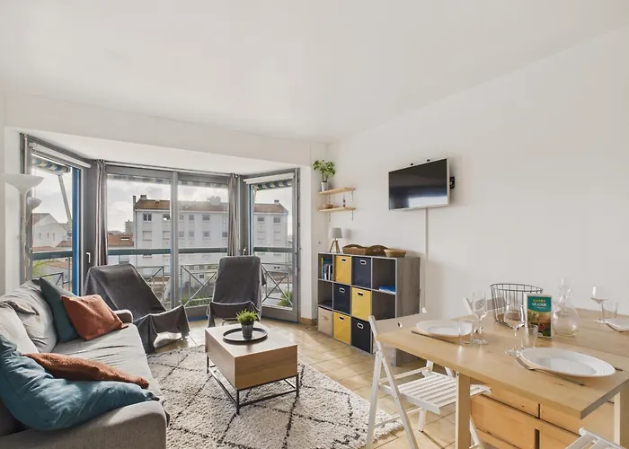 Pour 4, 700 M De La Grande Saint-Gilles-Croix-de-Vie